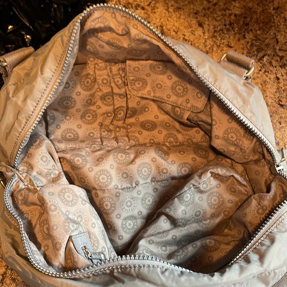 Kipling Purse! Light Gray, Adjustable, Shoulder S… - image 5
